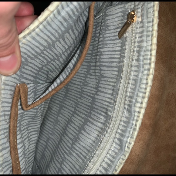 Purse - Picture 4 of 4